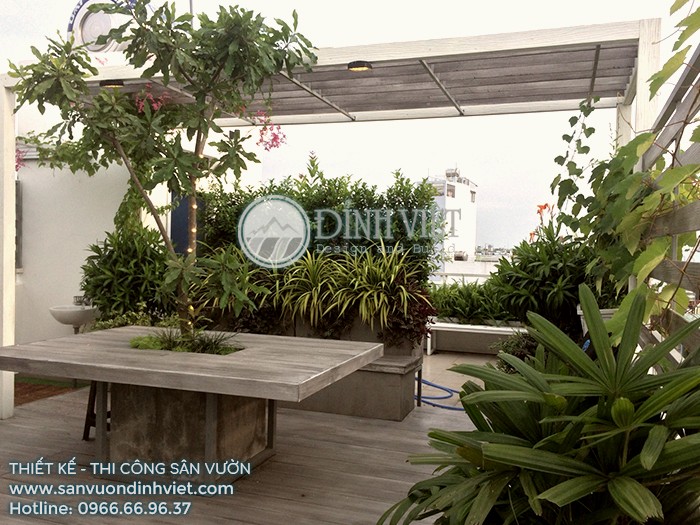 Thi công vườn trên sân thượng đẹp phong cách Âu
